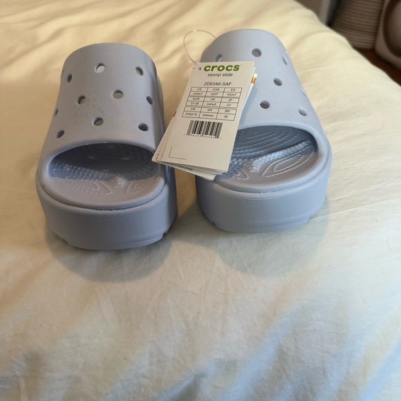 Crocs Stomp Slides - Picture 2 of 4